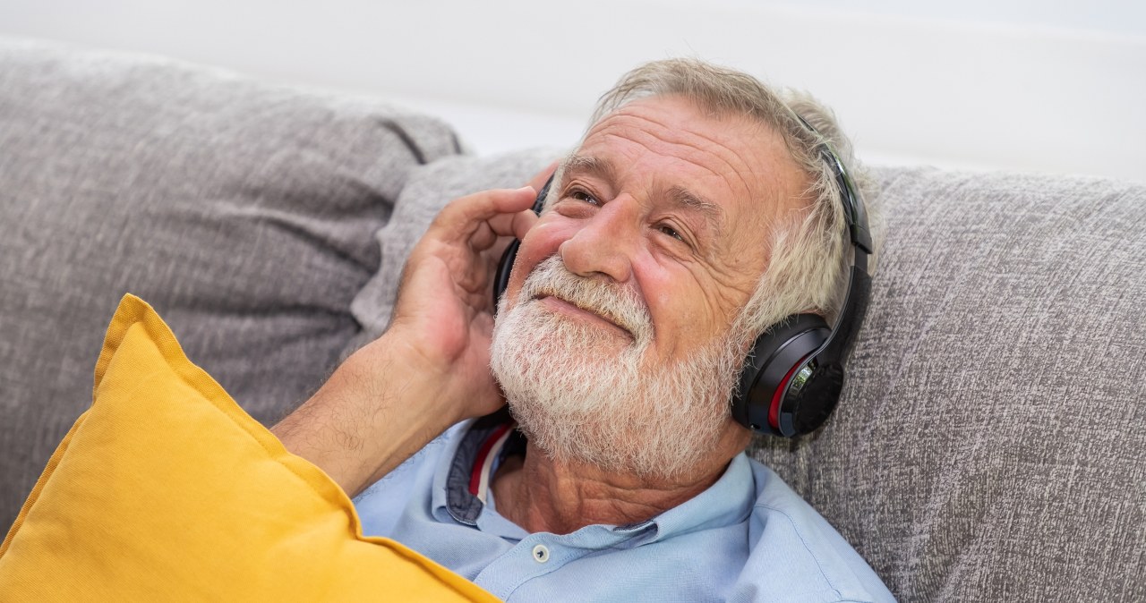 Słuchaj muzyki codziennie. To tarcza ochronna dla mózgu
