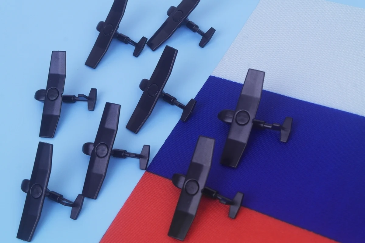 Rosyjskie ataki dronów na Ukrainę i coraz częstsze incydenty w Europie pokazują, że kontynent nie jest gotowy na nowy typ zagrożenia. Liderzy europejscy ogłosili budowę tzw. ściany dronowej. Tylko czy to wystarczy?