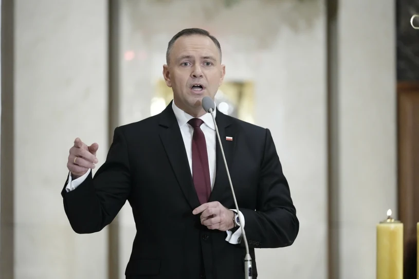 Poljski predsednik Nawrocki v pismu von der Leynovi zavrnil relokacijo migrantov