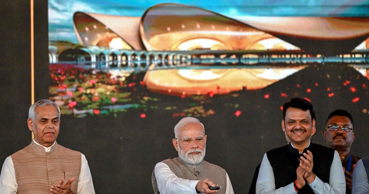 Indie otwierają megalotnisko. Aby je zbudować, przesunęli choćby rzeki