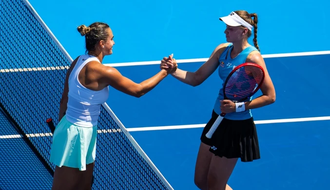 Sabalenka spodziewała się ruchu Rybakiny. 86 minut wymiany potężnych ciosów