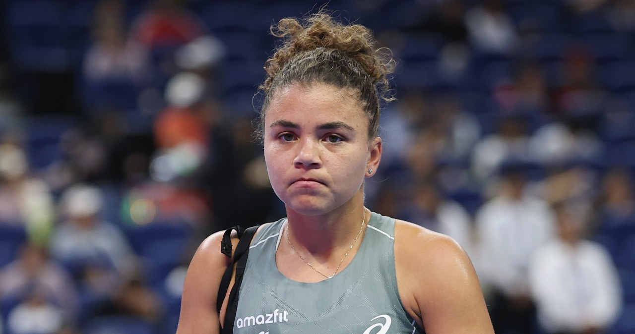 wiadomości,aktualności,Interia Nagła decyzja przed ćwierćfinałem ze Świątek. Paolini rezygnuje. Koniec marzeń o tytule