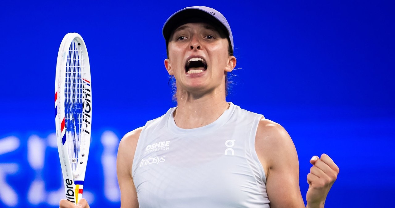 wiadomości,aktualności,Interia Iga Świątek już na szczycie. Białorusinka dogoniona. Niebywałe doniesienia po wygranej z Bencić