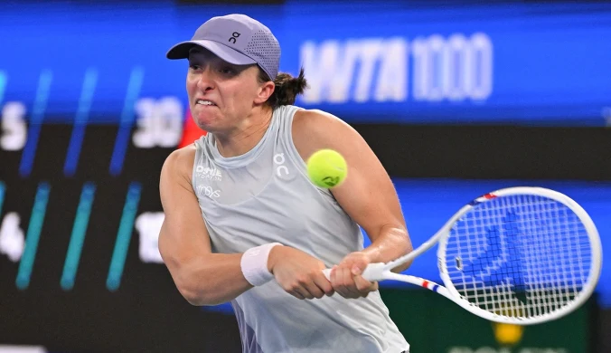 O której gra dzisiaj Świątek z Paolini? Gdzie oglądać? [TRANSMISJA NA ŻYWO]