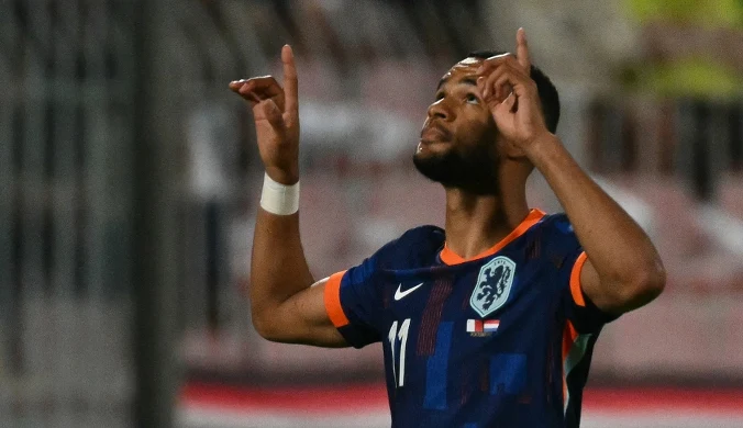 Głośno o trenerze Holendrów. Potem cztery gole, pogrom w "polskiej" grupie