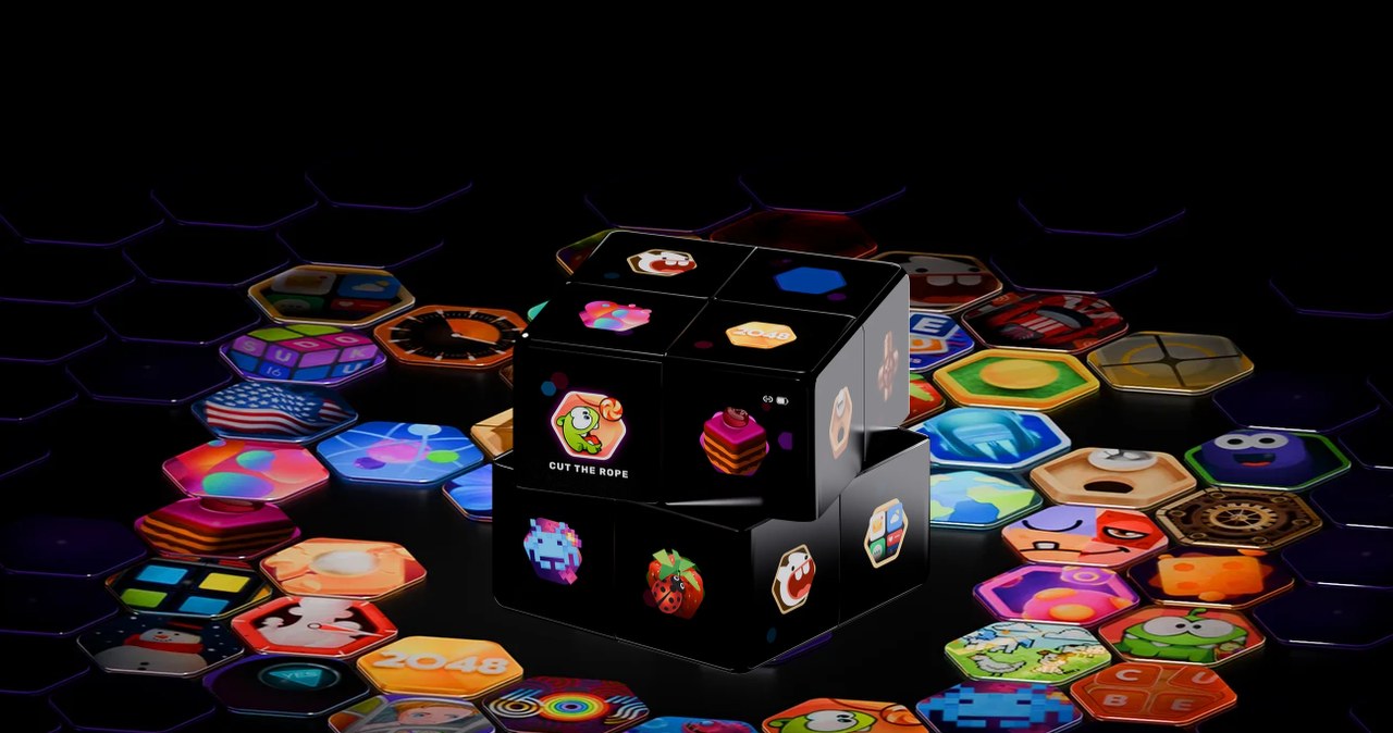 Spin Master prezentuje WOWCube. To kostka Rubika i konsola do gier w jednym