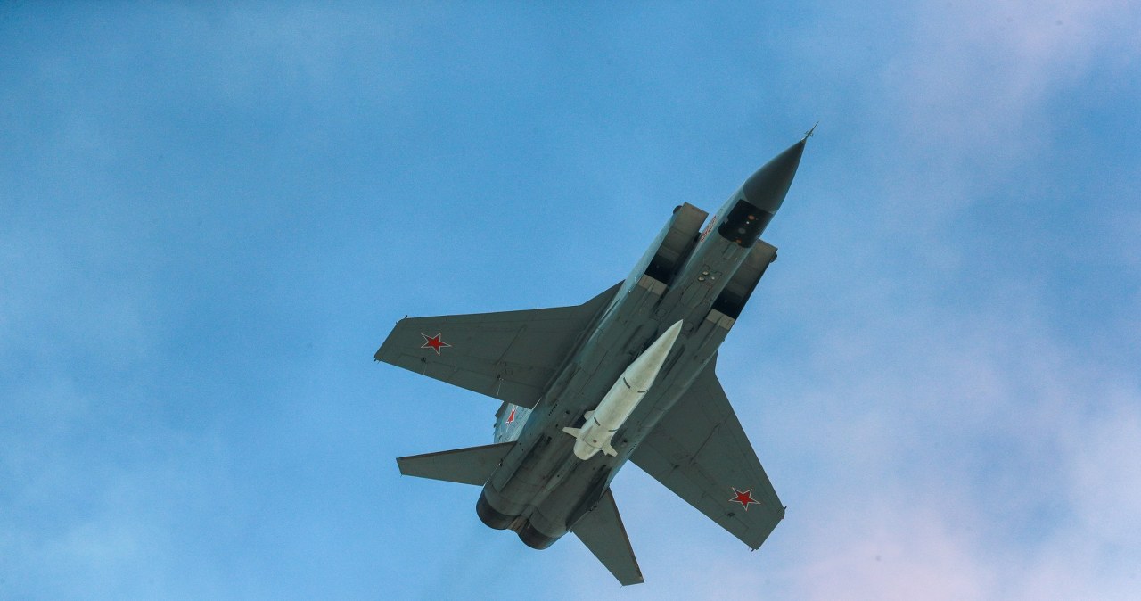 Rosyjski myśliwiec rozbił się w pobliżu granicy. W kabinie dwaj piloci