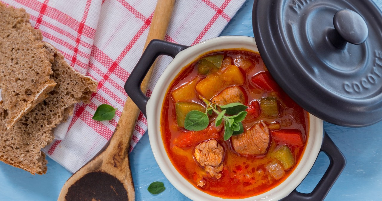 Rozgrzewający obiad na Wszystkich Świętych. Przygotujesz w mig