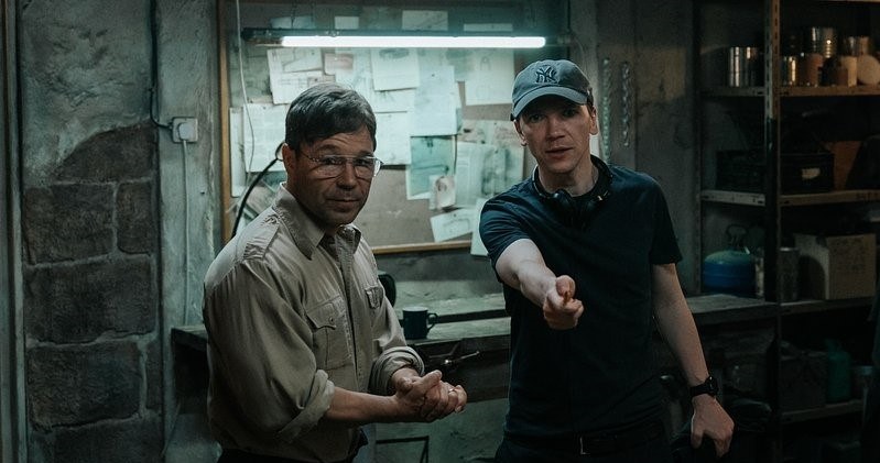 "Dobry chłopiec" to kolejna międzynarodowa produkcja Jana Komasy, reżysera nominowanego do Oscara "Bożego Ciało" oraz twórcy głośnego "Miasta '44". Światowa premiera filmu odbyła się podczas jubileuszowej 50. edycji Międzynarodowego Festiwalu Filmowego w Toronto. Zagraniczni krytycy nie kryją zachwytu i porównują produkcję do "Mechanicznej pomarańczy" Stanley'a Kubricka. Kiedy tytuł trafi na polskie ekrany?