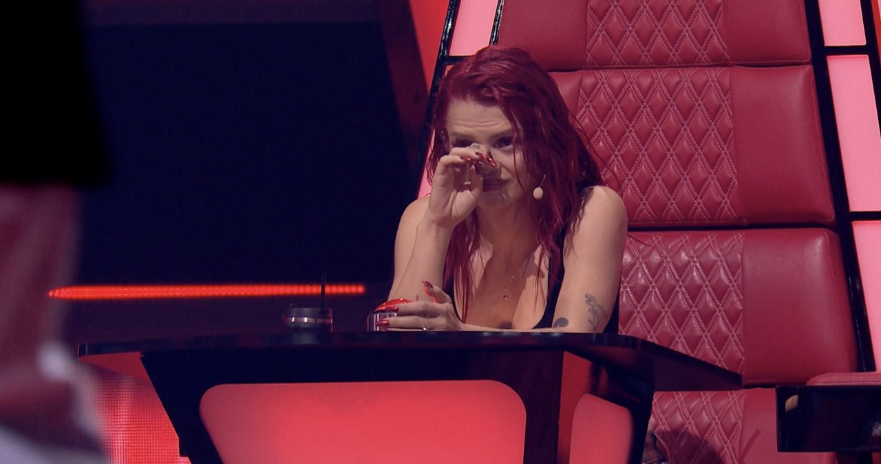 Zalała się łzami w "The Voice of Poland"! Ten występ przejdzie do historii