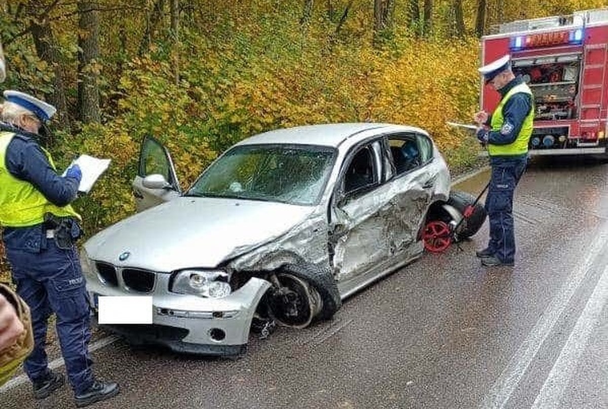 Kolumbijczyk stracił panowanie nad bmw. Poważny wypadek na Kaszubach