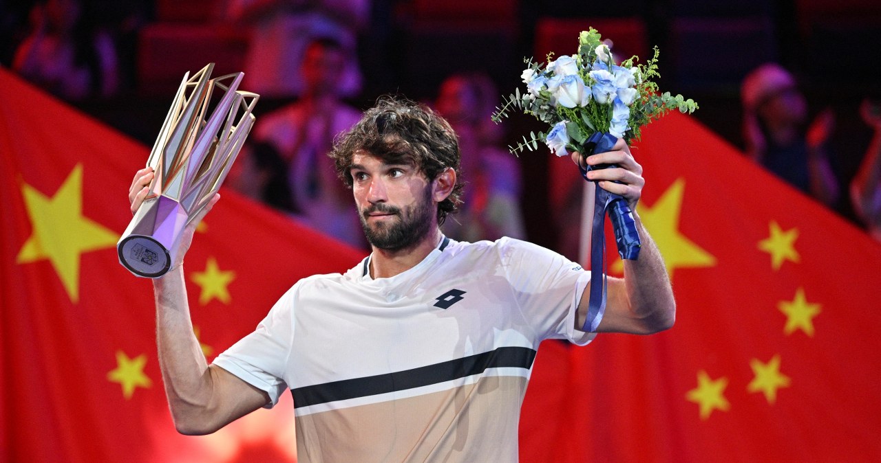 wiadomości,aktualności,Interia Sensacyjny zwycięzca w Szanghaju. 204. tenisista świata z tytułem