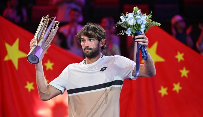 Najpierw ograł Djokovicia, a teraz to. 204. tenisista świata z tytułem!