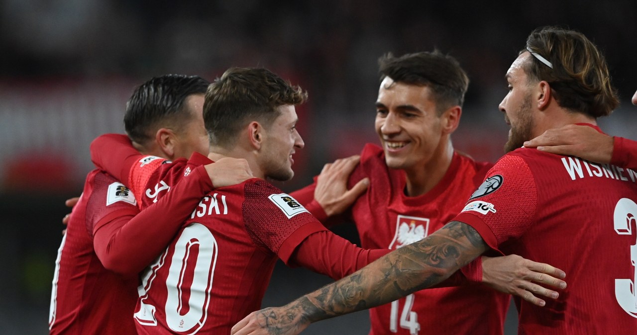 Coraz bliżej transferu Szymańskiego, nagły zwrot akcji. Padł sensacyjny kierunek wiadomości,aktualności,Interia Coraz bliżej transferu Szymańskiego, nagły zwrot akcji. Padł sensacyjny kierunek