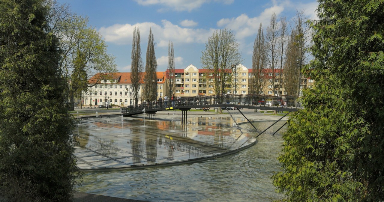 Uzdrowisko z najczystszym powietrzem w Polsce. Skorzystasz tutaj z zabiegów borowinowych i tężni