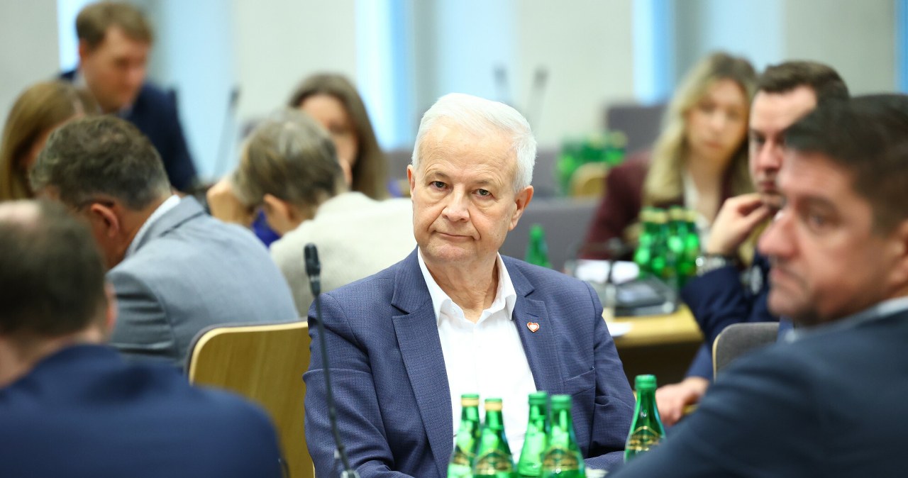 Tak wygląda prawdziwe życie posła, Tajner zdradza sekrety polskiego Sejmu