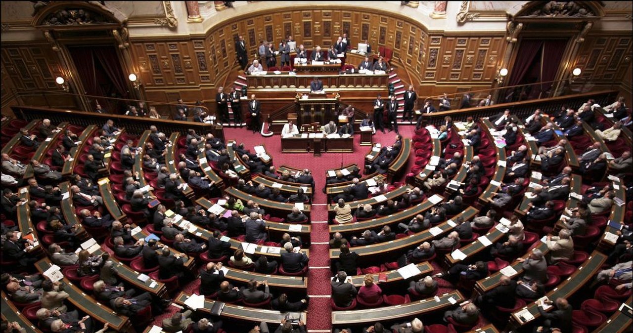 Rząd we Francji uległ opozycji. Reforma emerytalna zawieszona