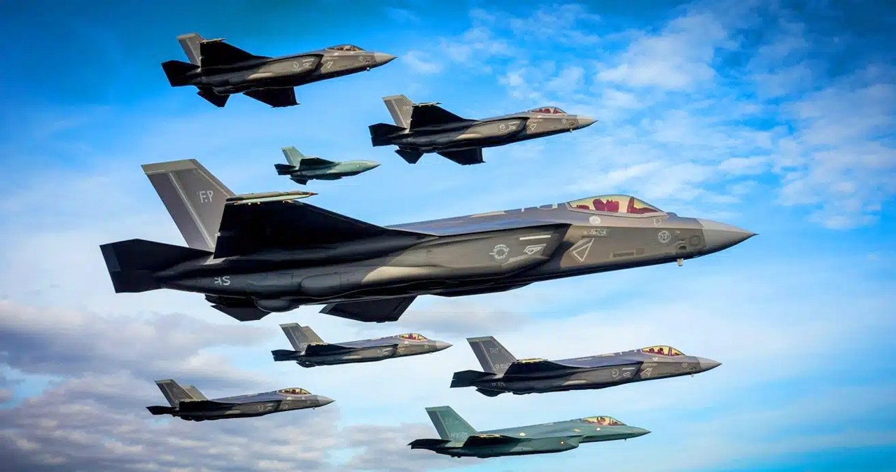 NATO ćwiczy użycie broni jądrowej w manewrach Steadfast Noon 2025