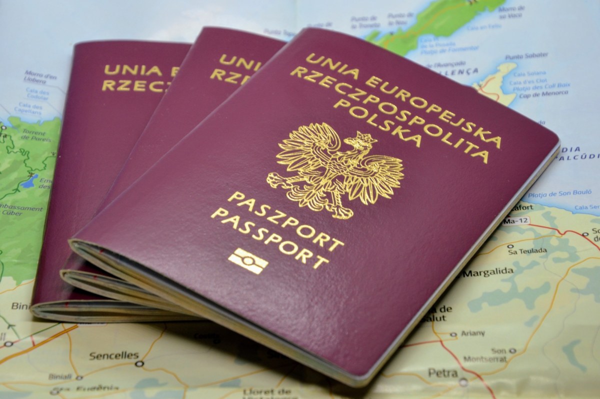 Polski paszport mocniejszy niż amerykański. Zaskakująco słaba pozycja USA
