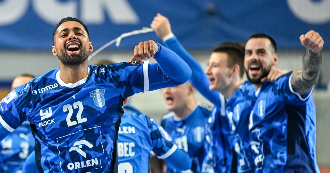 wiadomości,aktualności,Interia Słynne PSG rozbite w Płocku, historyczna chwila. Koncert mistrza Polski w drugiej połowie