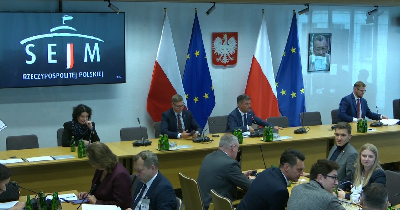 Poseł myślał, iż mikrofon jest wyłączony. Posypały się wulgaryzmy