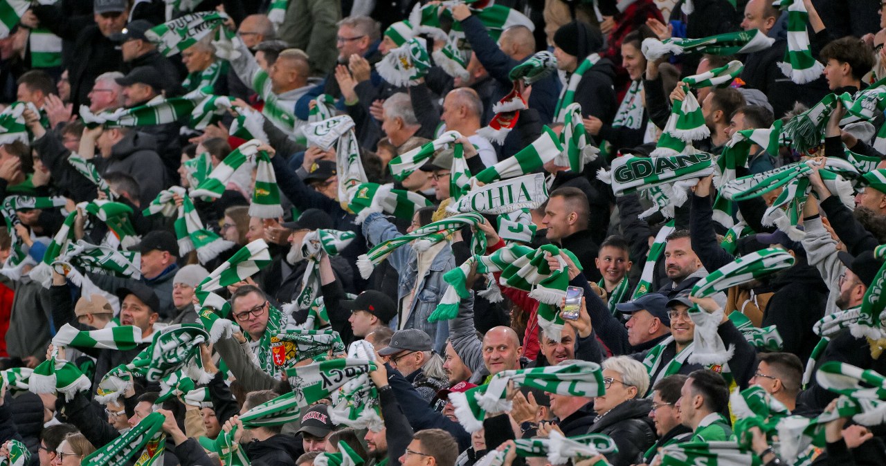 Lechia Gdańsk "na liście" FIFA. Piłkarz interweniuje