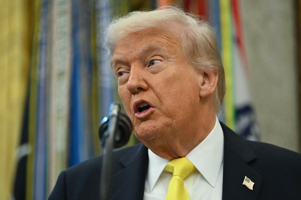 Chiny oskarżają Trumpa o zastraszanie i drwią z jego apelu ws. ropy z Rosji