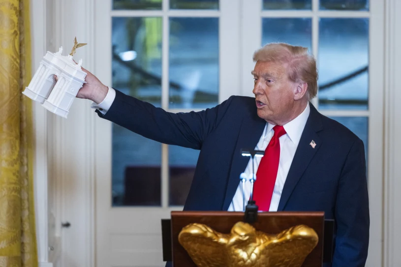 "Łuk Trumpa" w Waszyngtonie. Prezydent potwierdza spekulacje