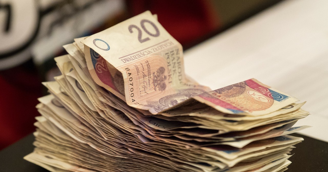 Kończy się niezły tydzień dla złotego. Dolar łapie oddech