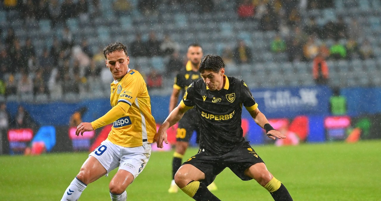 wiadomości,aktualności,Interia Pachnie zwolnieniem w Ekstraklasie. Aż siedem goli, zwrot akcji po przerwie