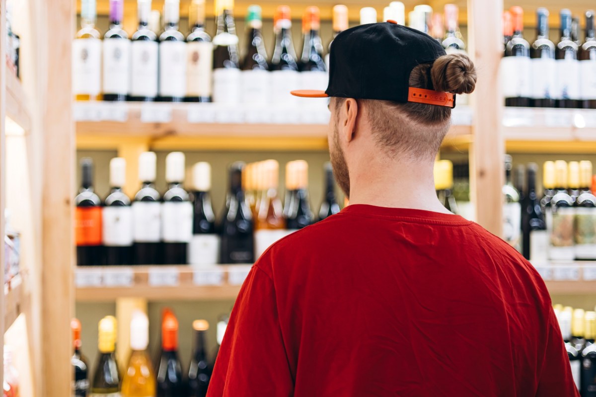 Ile alkoholu można kupić za pensję? Ogromny wzrost w dwie dekady