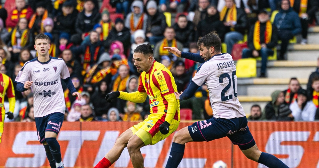 wiadomości,aktualności,Interia Dwa rzuty karne, potem nagły zwrot akcji. Lider uratowany w ostatniej chwili, kapitan bohaterem