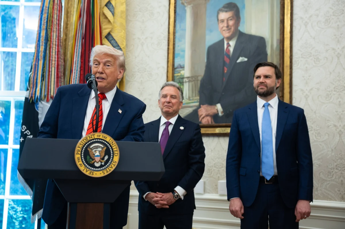 Pokój na Bliskim Wschodzie wciąż niepewny. Na czele planowanych sił stabilizacyjnych w Strefie Gazy ma stanąć Egipt. Do Izraela wybiera się wiceprezydent USA J.D. Vance, a także amerykański wysłannik na Bliski Wschód Steve Witkoff.