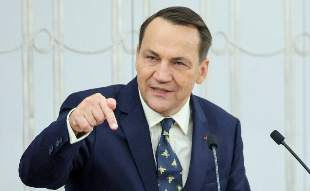 Irański minister atakuje po polsku. Sikorski mocno odpowiada