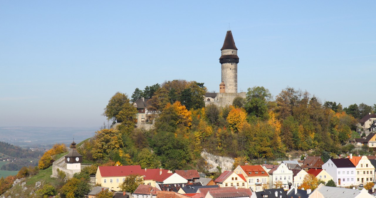 To miasteczko jesienią wygląda jak z bajki. Polacy chętnie wybierają na weekendowy wypad