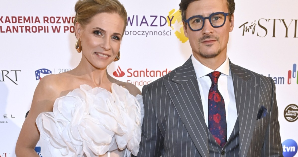 To dzieje się u Damięckich za zamkniętymi drzwiami. Przebija się jeden dźwięk…