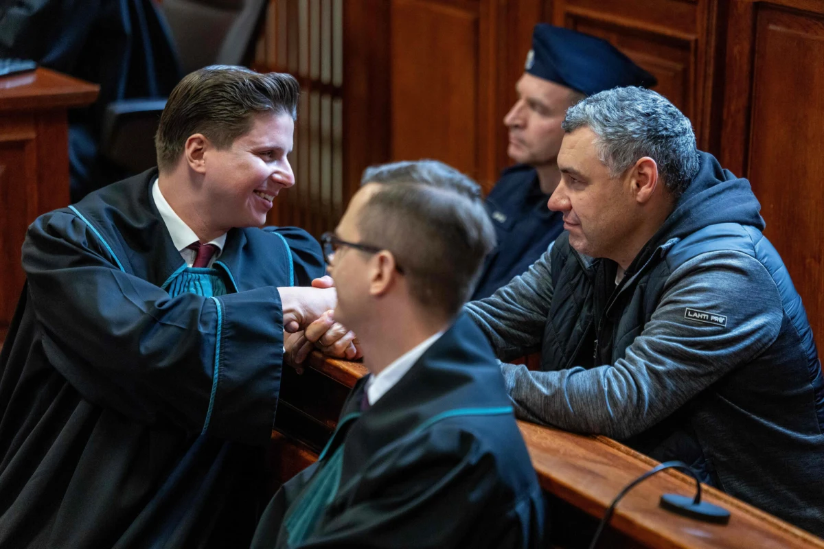 Wszystko wskazuje na to, że prokuratura nie skorzysta z prawa złożenia zażalenia na odmowę wydania Wołodymyra Żurawlowa władzom Niemiec - ustalił dziennikarz RMF FM Tomasz Skory. Zażalenie na podjętą w piątek przez warszawski sąd decyzję można złożyć jeszcze tylko dziś. 