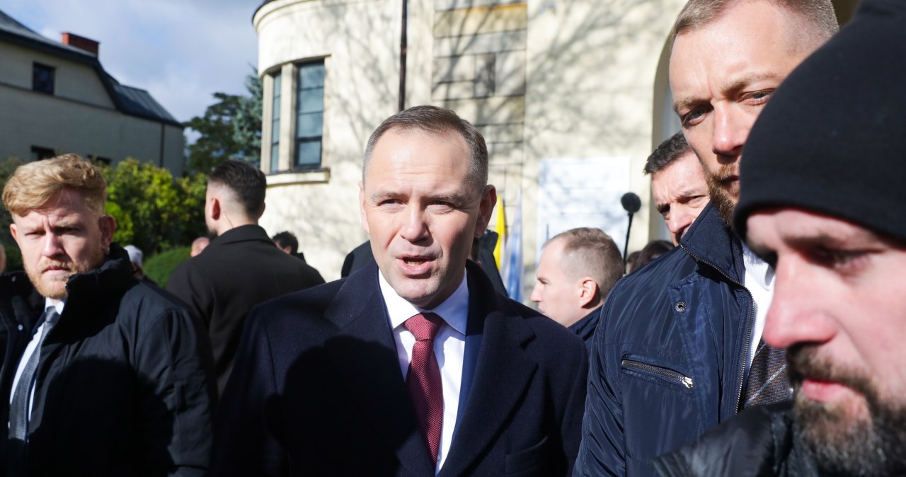 Polityk Konfederacji pochwalił Nawrockiego. Wspomniał o możliwym pakcie senackim z PiS wiadomości,aktualności,Interia Polityk Konfederacji pochwalił Nawrockiego. Wspomniał o możliwym pakcie senackim z PiS