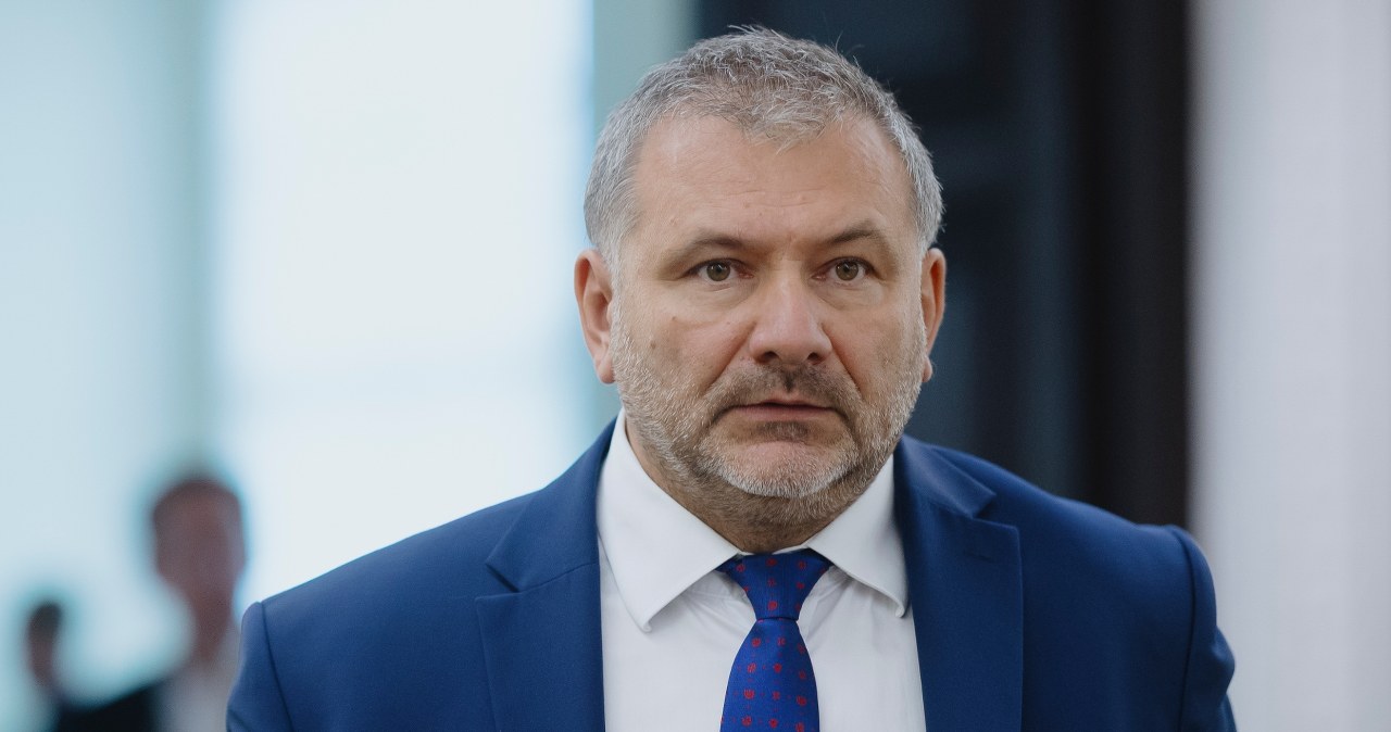 Zapytali ministra o występ Bąkiewicza. wiadomości,aktualności,Interia Zapytali ministra o występ Bąkiewicza.