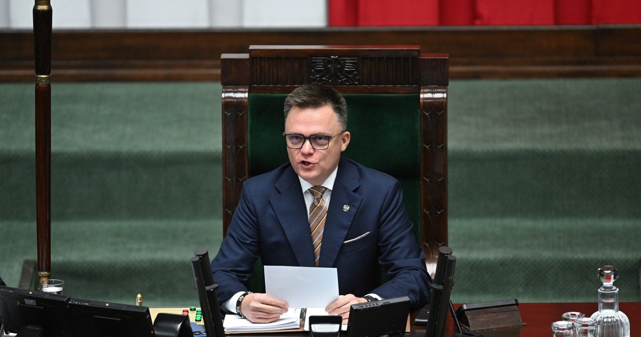 Szymon Hołownia odnajdzie się w nowej roli? Karol Nawrocki: Byłyby lepszym kandydatem wiadomości,aktualności,Interia Szymon Hołownia odnajdzie się w nowej roli? Karol Nawrocki: Byłyby lepszym kandydatem