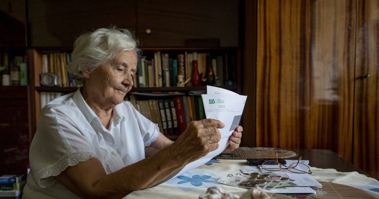 Długa lista zwolnień, ulg i wsparcia. Za to senior w Polsce nie musi płacić