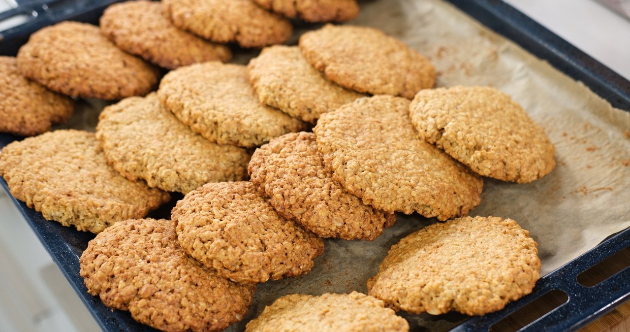 Te ciastka robię w 20 minut z 3 składników. Znikają z talerza, zanim zdążą ostygnąć