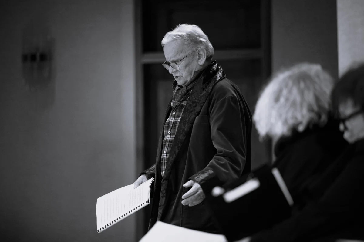 Nie żyje Tomasz Kubiatowicz, aktor przez wiele lat związany z łódzkim Teatrem Nowym im. Kazimierza Dejmka. Miał 69 lat. Urodzony w Bydgoszczy aktor znany był z licznych ról teatralnych, filmowych i serialowych. Szeroka publiczność telewizyjna zapamiętała go m.in. z ról w serialach "Plebania" czy "M jak miłość".