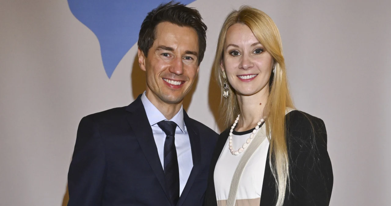 Rzadki widok. Kamil Stoch z żoną na salonach