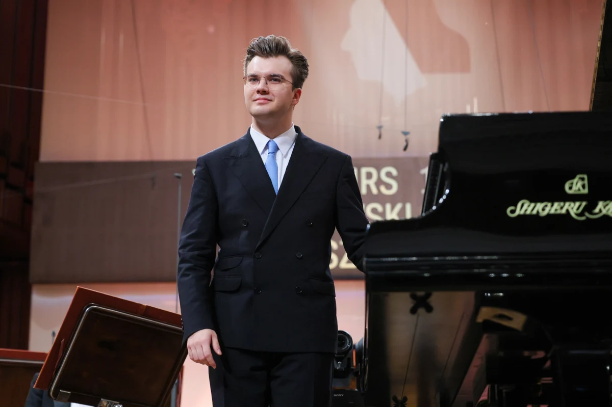 Piotr Alexewicz został zwycięzcą plebiscytu na nagrodę publiczności XIX Konkursu Chopinowskiego. Na drugim miejscu znalazł się Malezyjczyk Vincent Ong, trzecie zajęła chińska pianistka Tianyao Lyu.