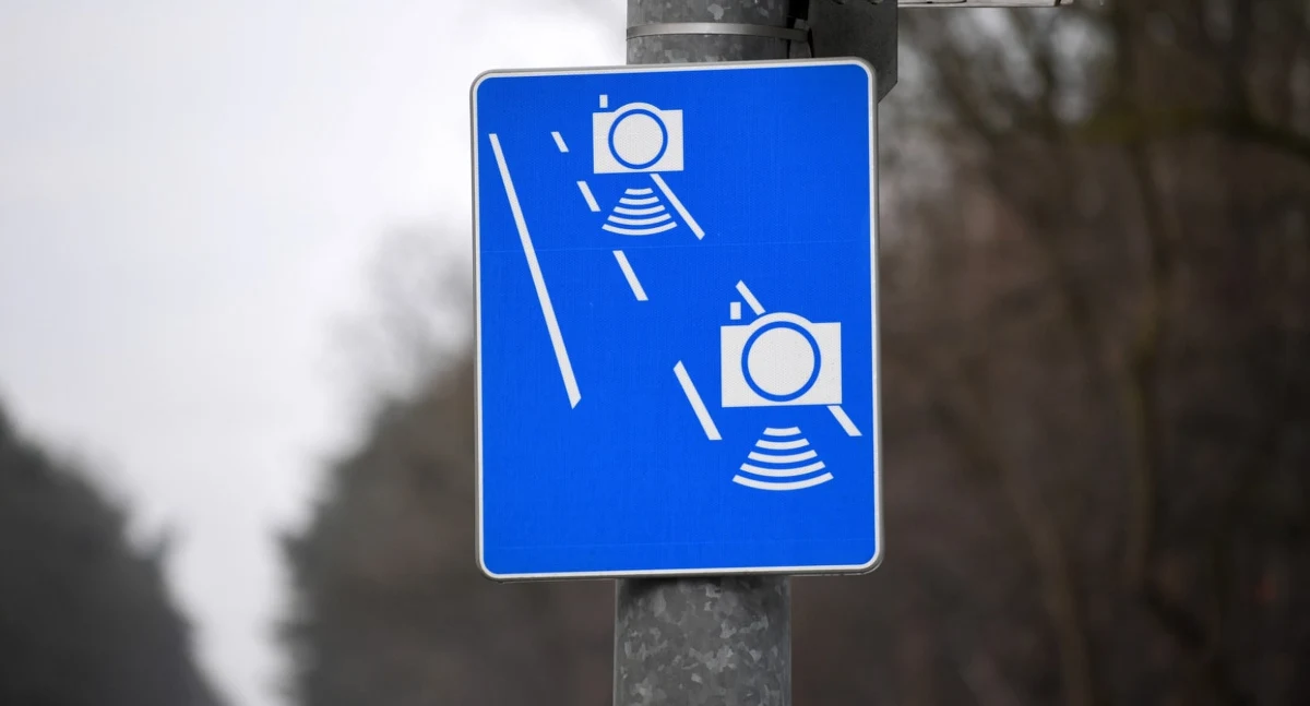 Kolejne odcinkowe pomiary prędkości zaczną działać na polskich trasach jeszcze w tym roku. Te informacje dziennikarz RMF FM potwierdził w Ministerstwie Infrastruktury. Do czerwca resort chce uruchomić odcinkowe pomiary w czterdziestu trzech kolejnych miejscach. Zdecydowana większość to fragmenty autostrad i dróg ekspresowych.