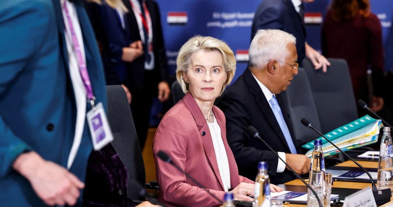 Jednomyślna decyzja Unii Europejskiej. Kolejny pakiet sankcji na Rosję wiadomości,aktualności,Interia Jednomyślna decyzja Unii Europejskiej. Kolejny pakiet sankcji na Rosję