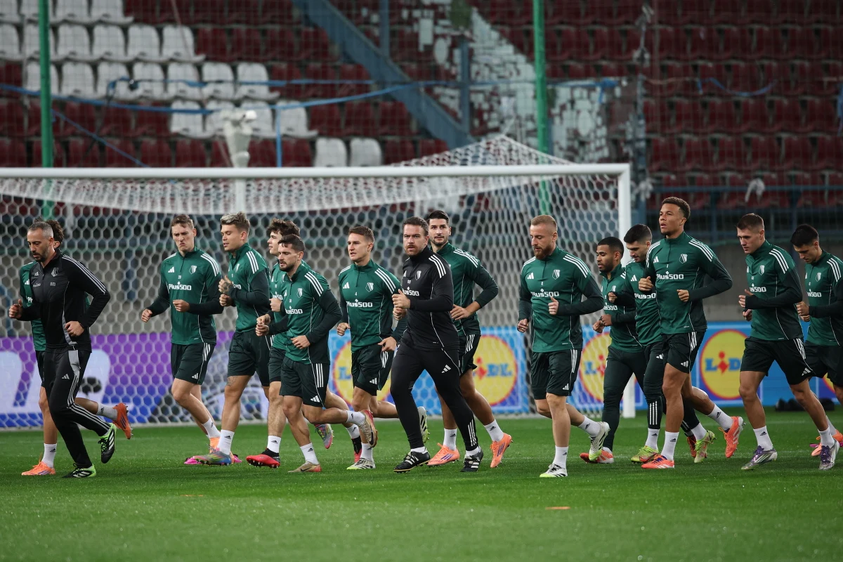 Jagiellonia Białystok, Lech Poznań, Legia Warszawa i Raków Częstochowa zagrają w czwartek w drugiej kolejce Ligi Konferencji. Najbliższy wyjazd czeka Legię, która w Krakowie zagra z Szachtarem Donieck.