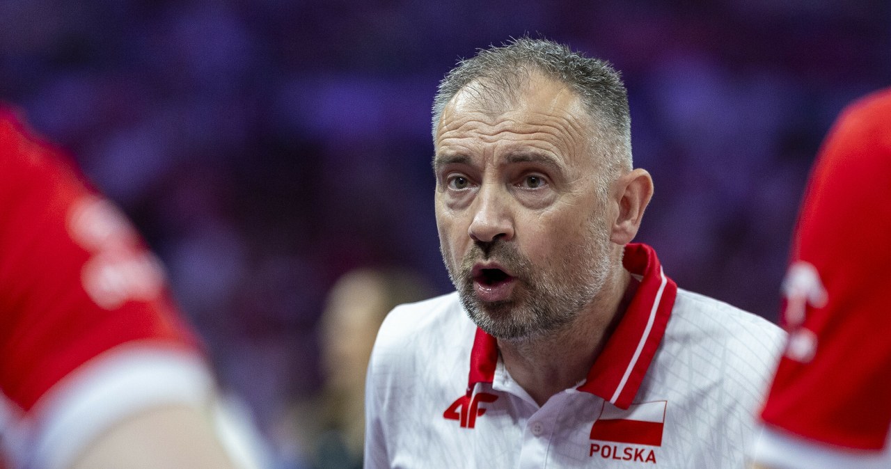 Nikola Grbić zobaczył, co robi polski siatkarz i wkroczył do akcji. Nie miał litości wiadomości,aktualności,Interia Nikola Grbić zobaczył, co robi polski siatkarz i wkroczył do akcji. Nie miał litości