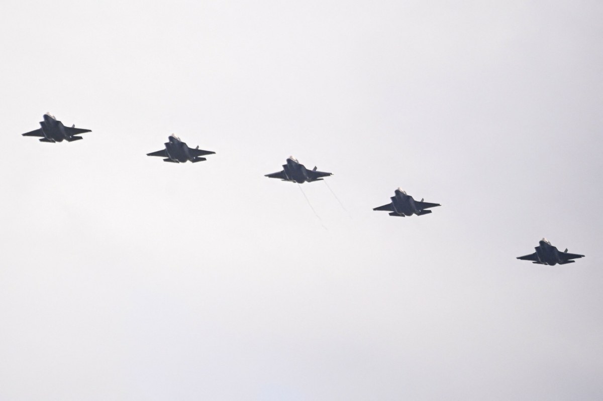 Wojna w Ameryce Południowej? Trump chce użyć siły, Maduro ma rosyjskie pociski